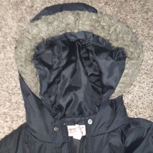Black coat with Fur on the hood